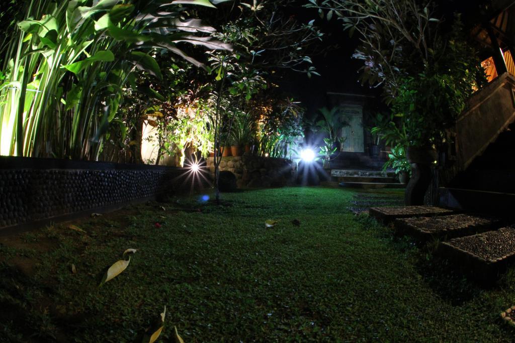 Villa Gede Private Guest House Selemadeg  Eksteriør billede